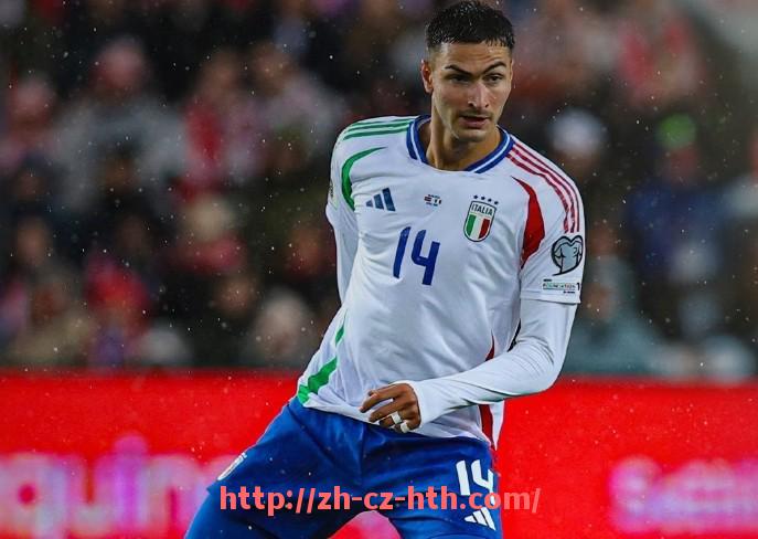 华体会hth-法甲赛季内球员转会动态与球队阵容重组分析